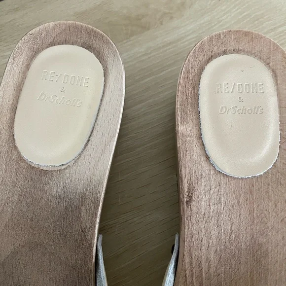 Re/Done Cream Mules with Gold Buckle - Picture 3 of 9